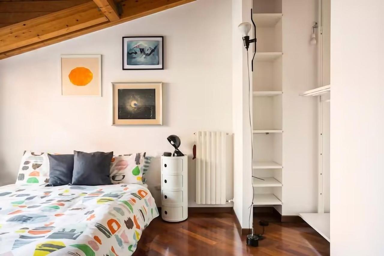Le Domus Milano_Attic With Terrace Apartment Exterior foto