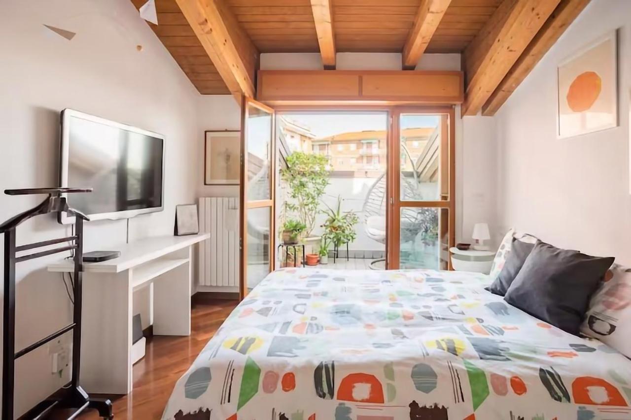 Le Domus Milano_Attic With Terrace Apartment Exterior foto